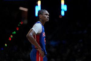 月最佳防守球员！活塞主帅：奥萨尔防守特别 这是引以为傲的地方_高清直播