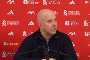 斯洛特：索博染红我接受但不认可萨拉赫的没判，那种球他必进！_高清直播