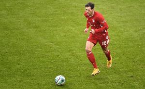 人手充足！记者：孔帕尼计划轮休，格雷茨卡可能不会进德国杯名单_高清直播