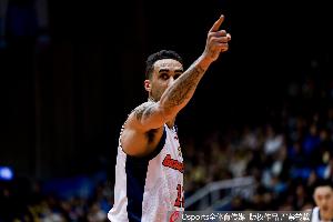 带不动啊！奎因22中12砍30分6板9助2断 高效发挥成无用功_高清直播