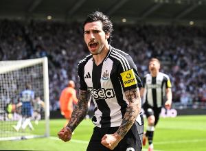 莫雷托：尤文已彻底退出托纳利竞争战，目前曼联略微领先于曼城_高清直播